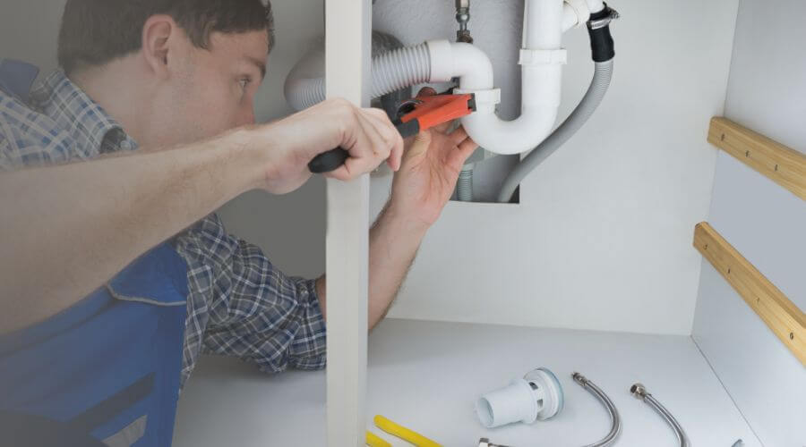 Professional Leak Detection Services in Climbing Hill, IA